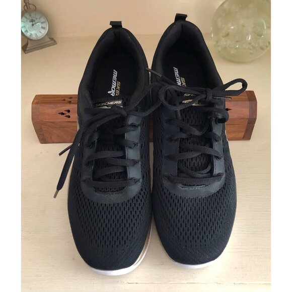 NEW Skechers Women's Memory Foam Slip-ins Summits-Night Chic Sneaker Size 9 - Picture 3 of 9